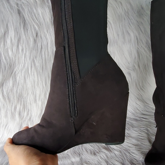 High knee boots - Picture 2 of 5